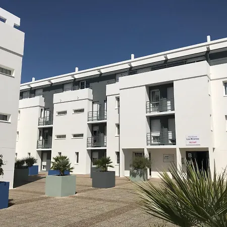Apartmanhotel Sejours & Affaires La Rochelle Les Minimes 2*