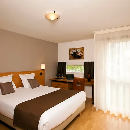 Sejours & Affaires Les Minimes Aparthotel