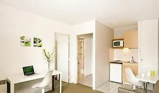 Sejours & Affaires Les Minimes Aparthotel